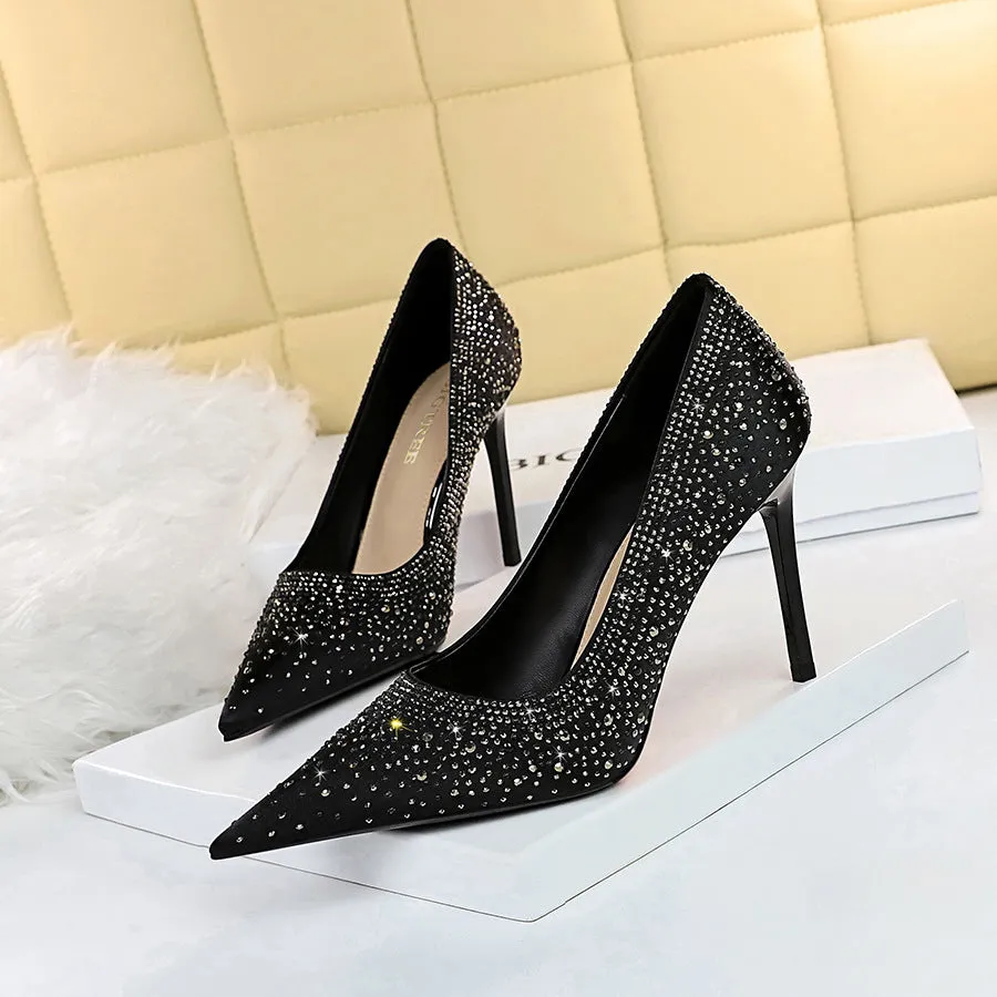 Elegant Western-style Pointed Silk Satin Sparkling Rhinestone Women's Single Shoes