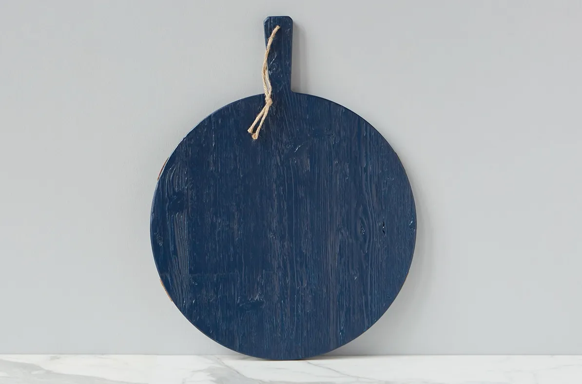 Navy Round Mod Charcuterie Board