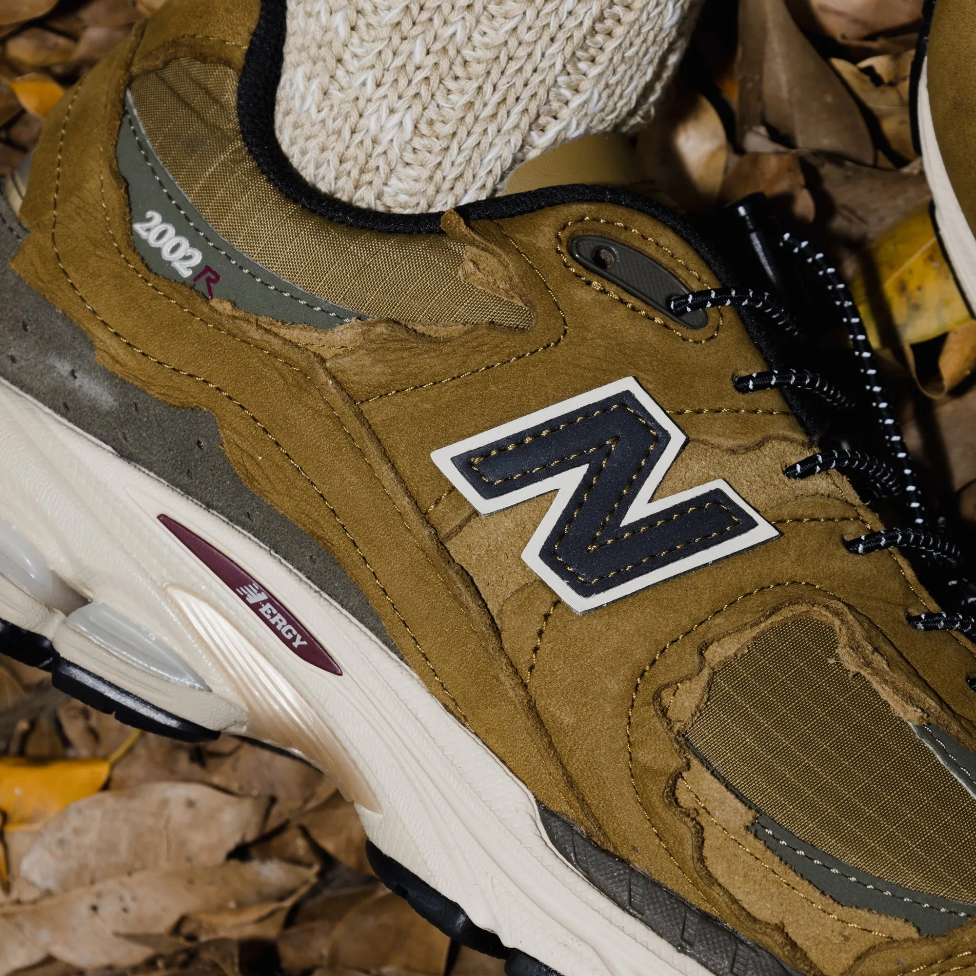 New Balance 2002R "Protection Pack" High Dessert M2002RDP