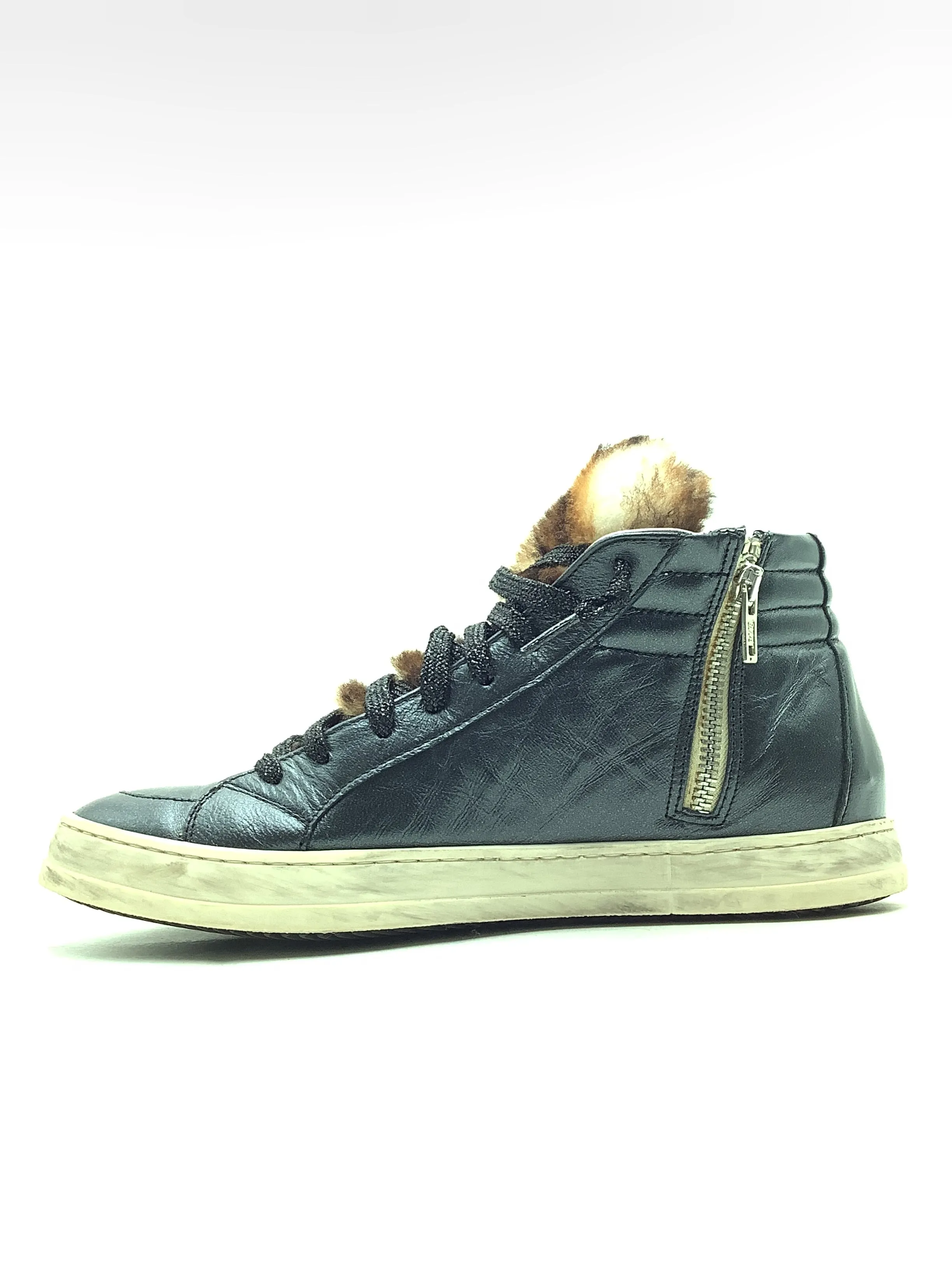 P448 Tennis Shoe High Top Shearling Leather Size: 10