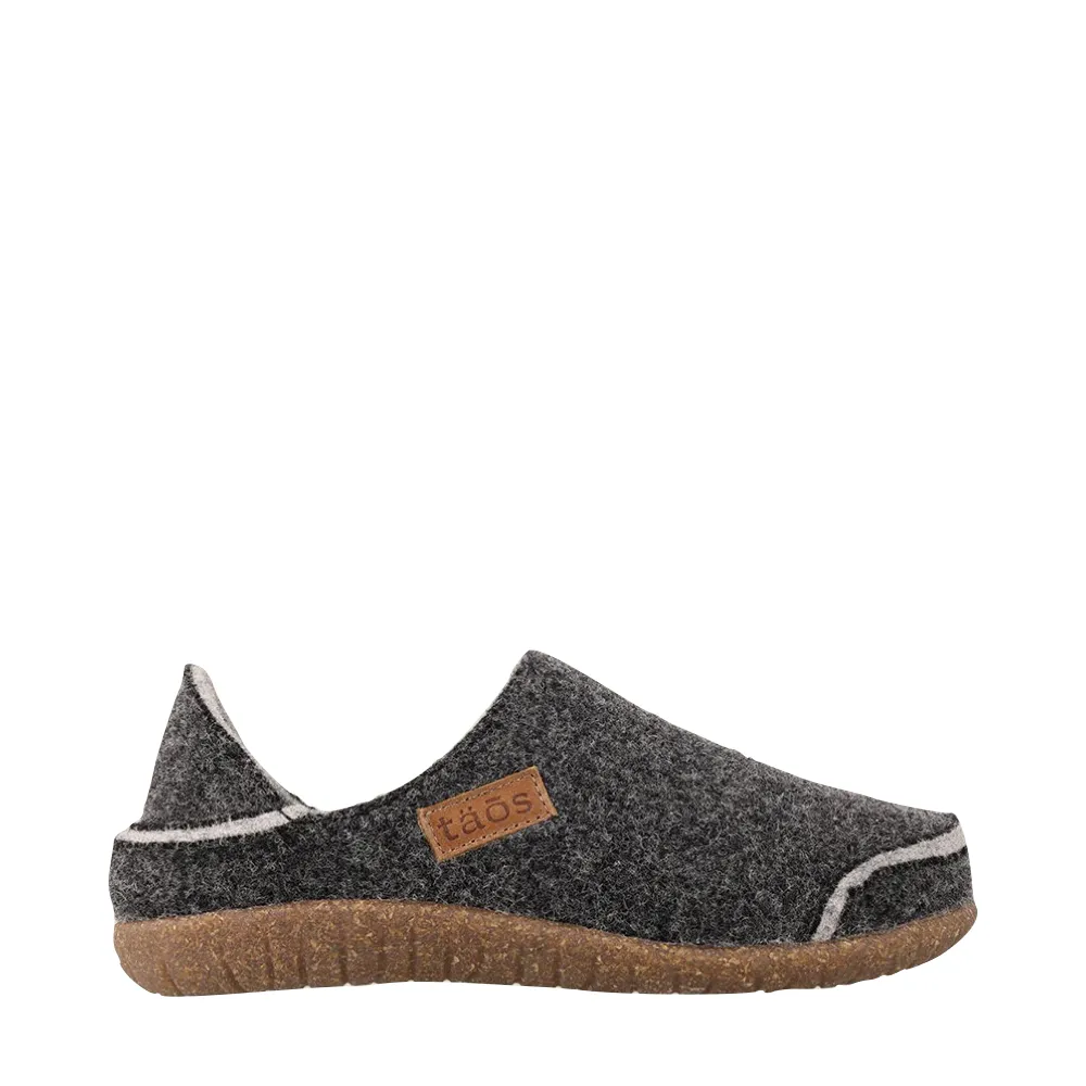 Taos Women's Convertawool Wool Slip On in Charcoal